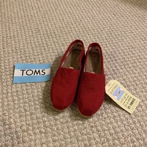Toms size 5.5